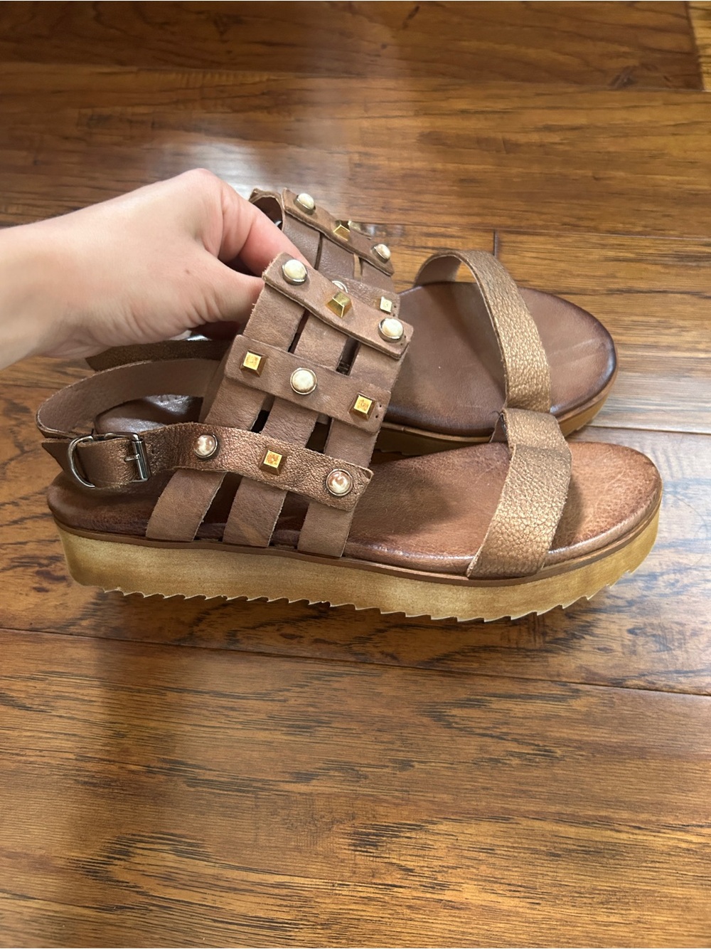 Piranha Italia Brown Studded Platform Sandals Size 8 Leather Gladiator Sandals